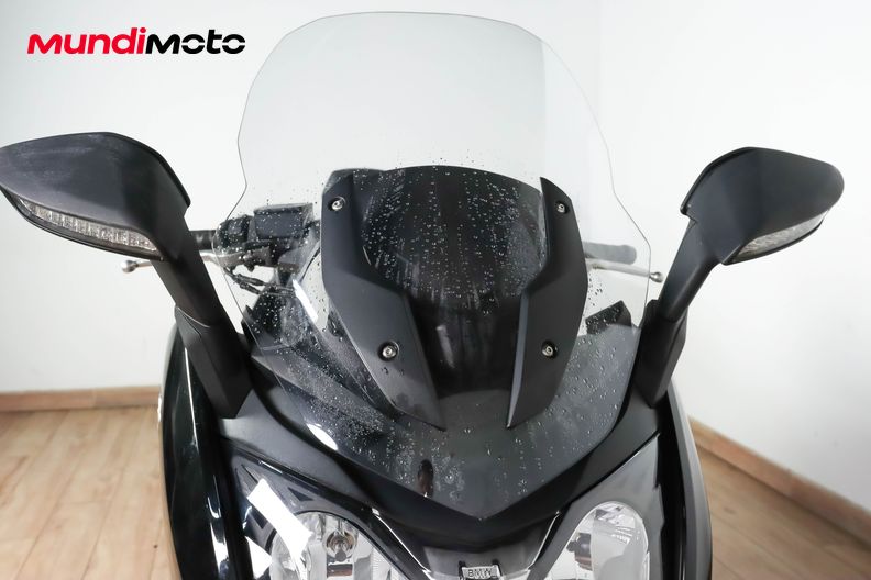 Motorbike image 4