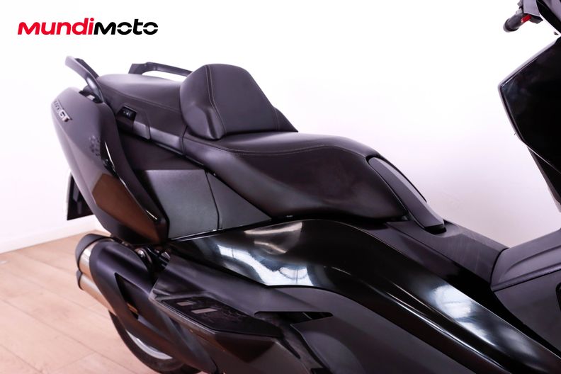 Motorbike image 13