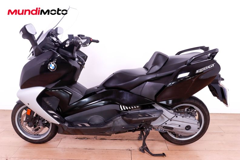 Motorbike image 5