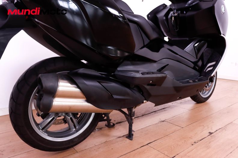 Motorbike image 3