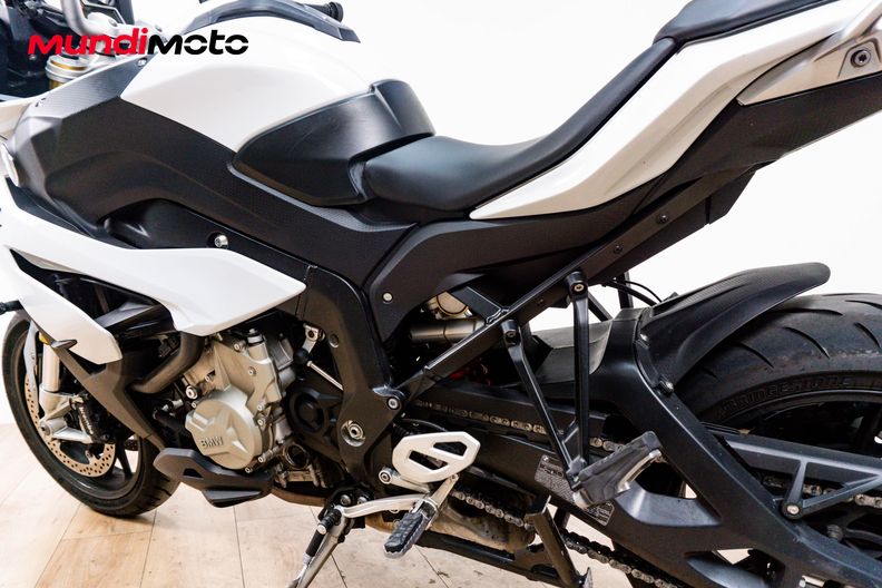 Motorbike image 8