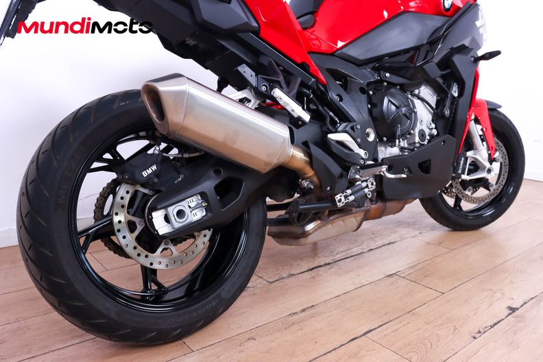 Motorbike image 3