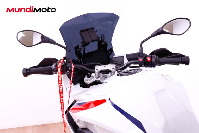 Motorbike image 10