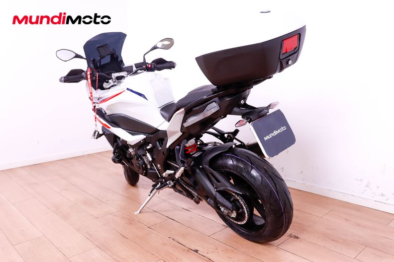 Motorbike image 6