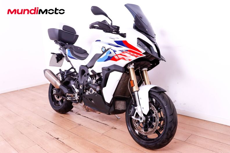 Motorbike image 1