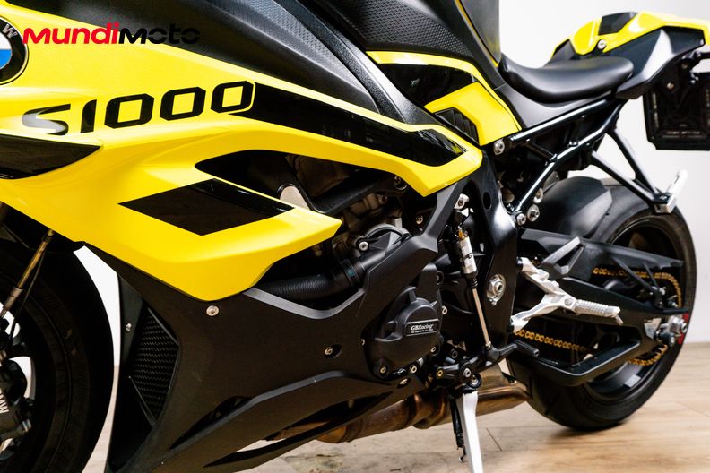 Motorbike image 9