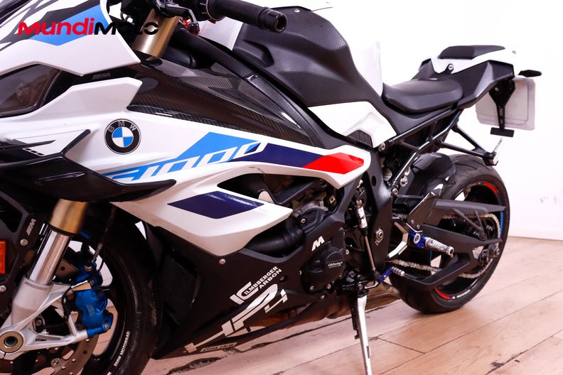 Motorbike image 8