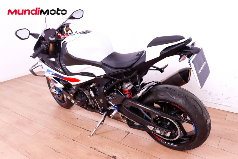 Motorbike image 6