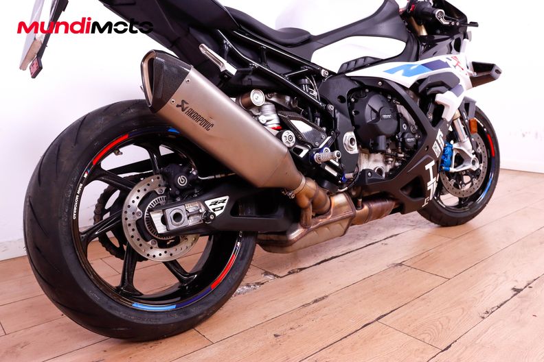 Motorbike image 3