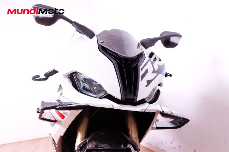 Motorbike image 4