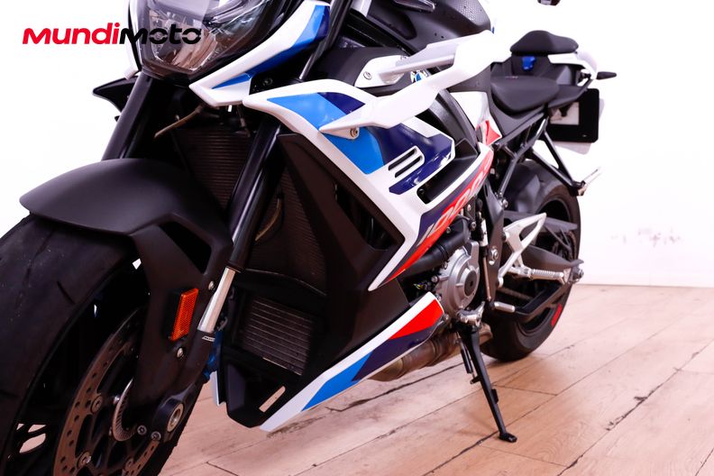 Motorbike image 8