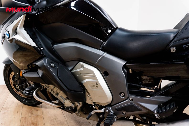 Motorbike image 8
