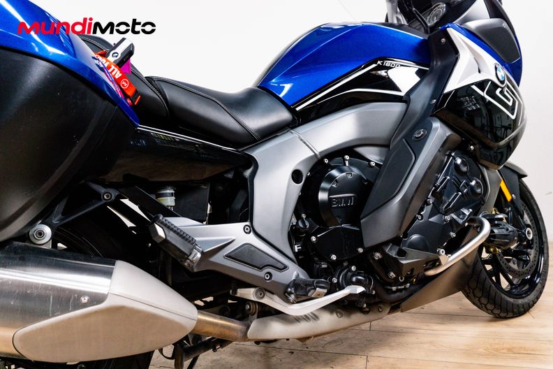 Motorbike image 3