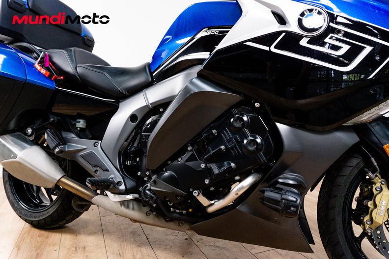 Motorbike image 4
