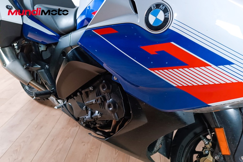 Motorbike image 4
