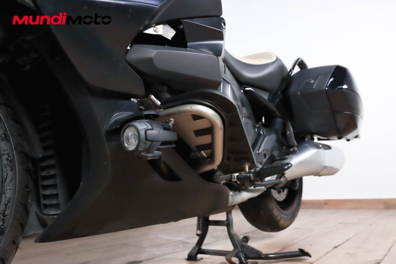 Motorbike image 8