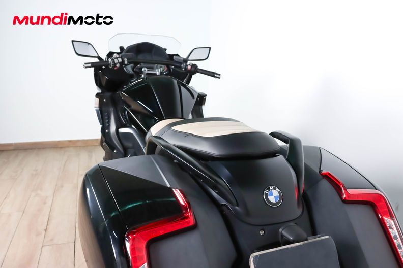 Motorbike image 9