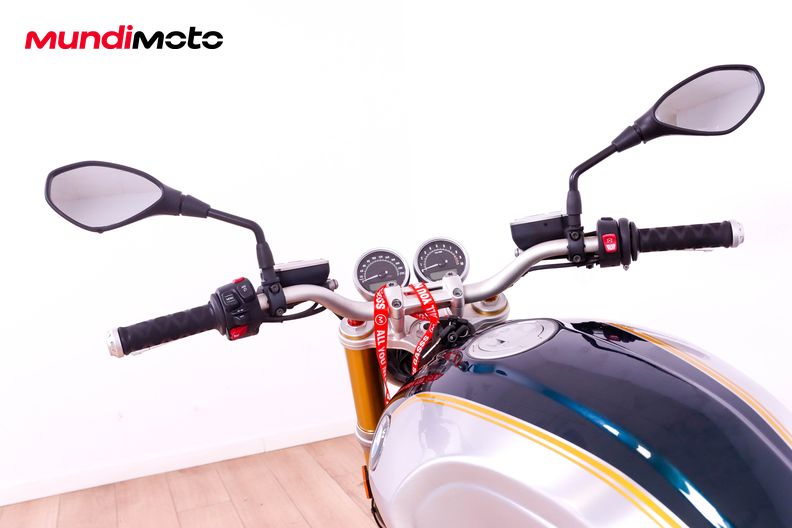 Motorbike image 10