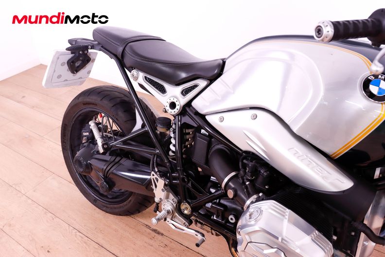 Motorbike image 13