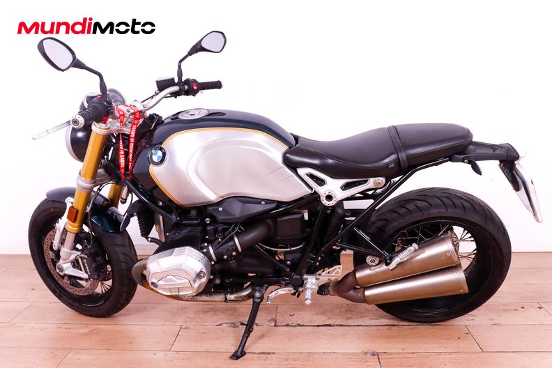 Motorbike image 5
