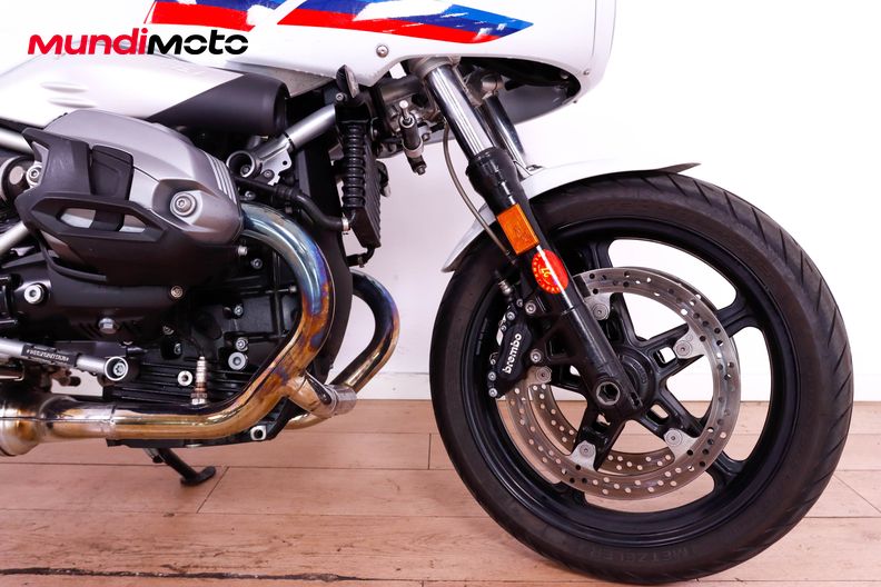 Motorbike image 12