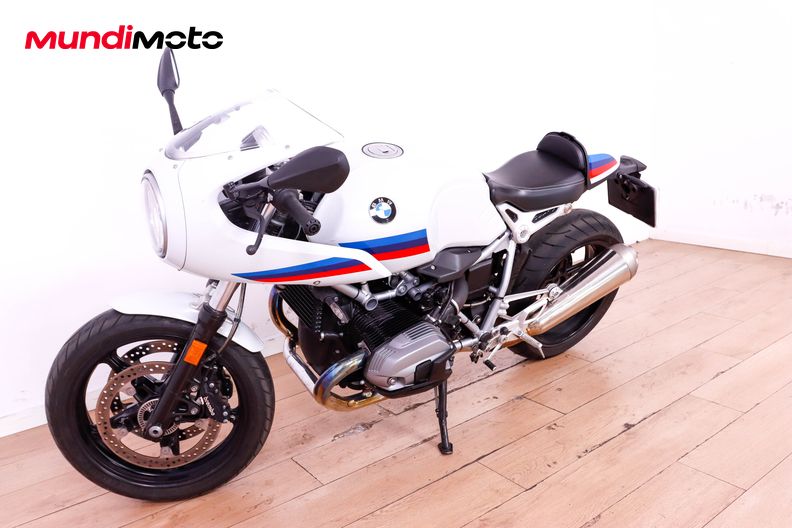 Motorbike image 7