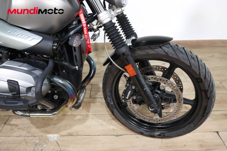 Motorbike image 12