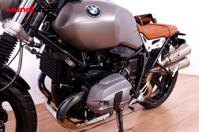 Motorbike image 8