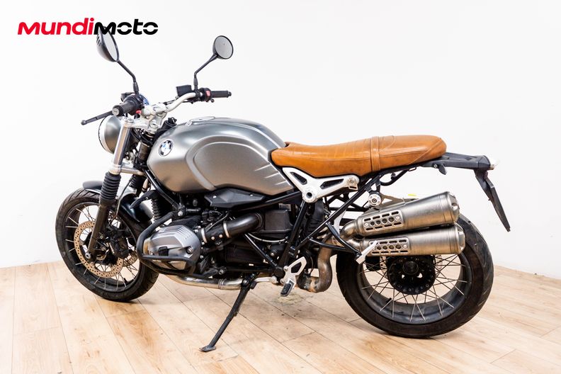 Motorbike image 7