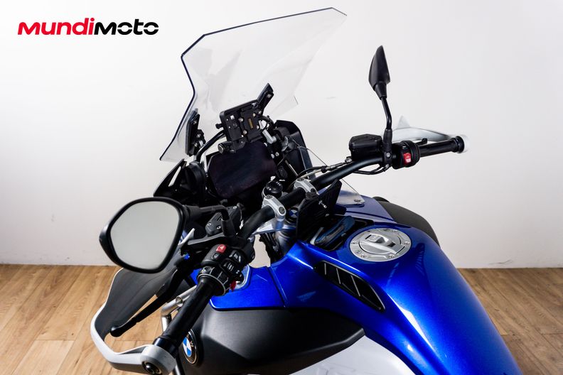 Motorbike image 10