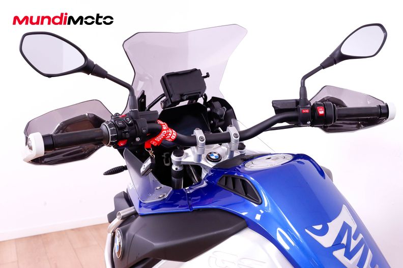 Motorbike image 10