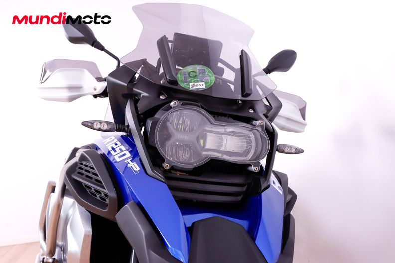 Motorbike image 4