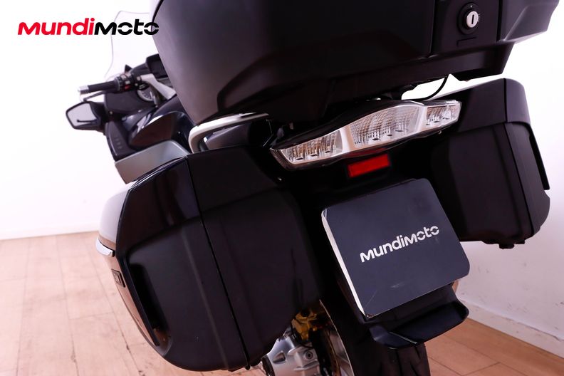 Motorbike image 9
