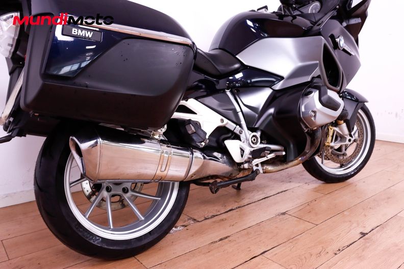 Motorbike image 3