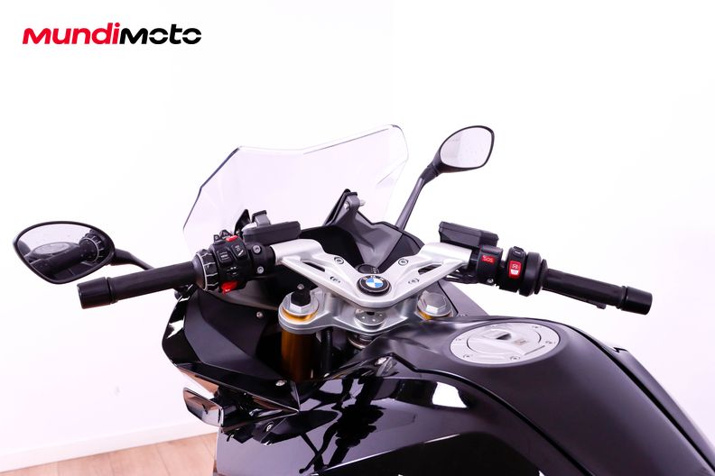 Motorbike image 10