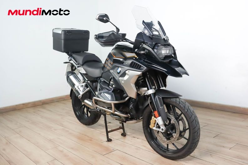 Motorbike image 1