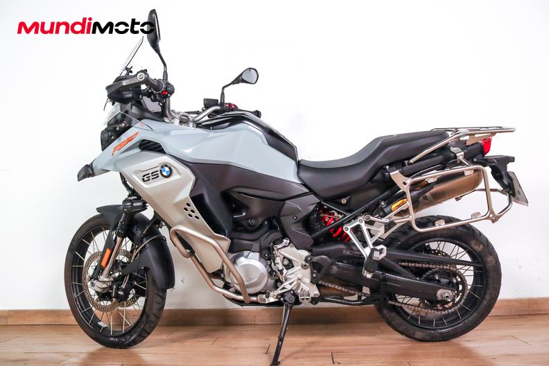 Motorbike image 5