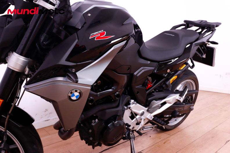 Motorbike image 8