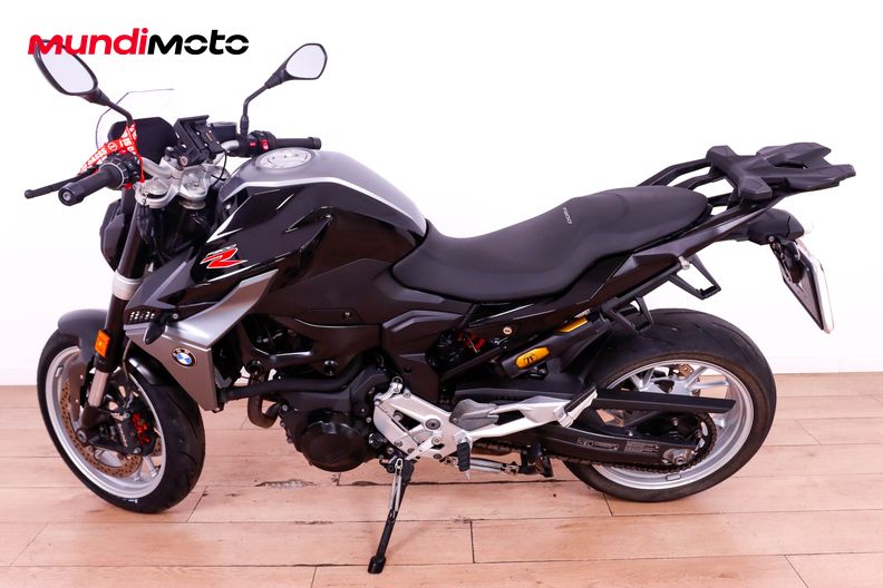 Motorbike image 5