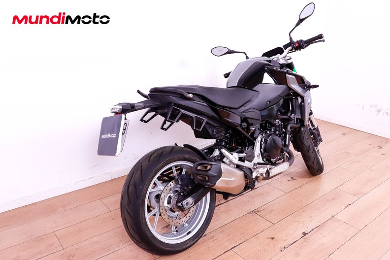 Motorbike image 2