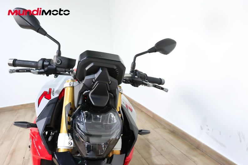 Motorbike image 4