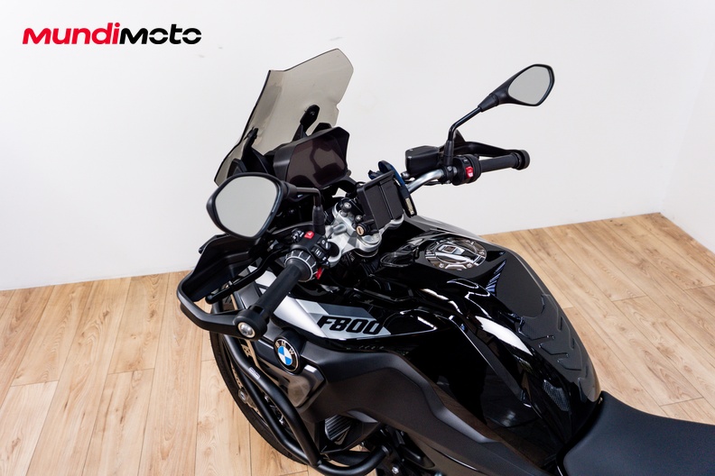 Motorbike image 10