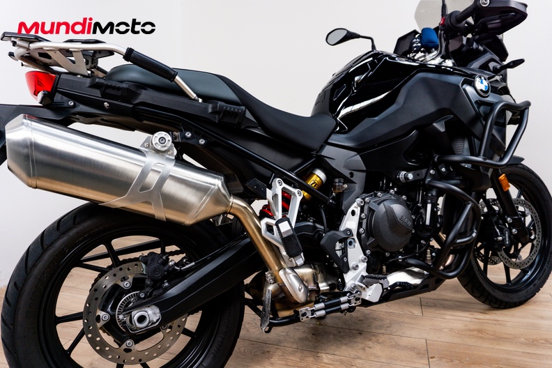 Motorbike image 3