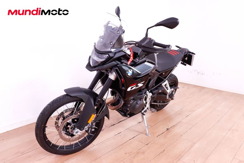 Motorbike image 7