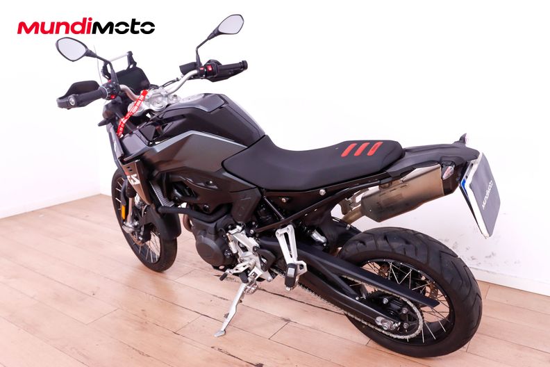 Motorbike image 6