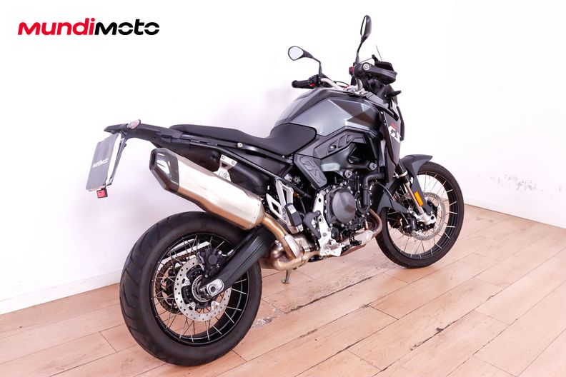 Motorbike image 2