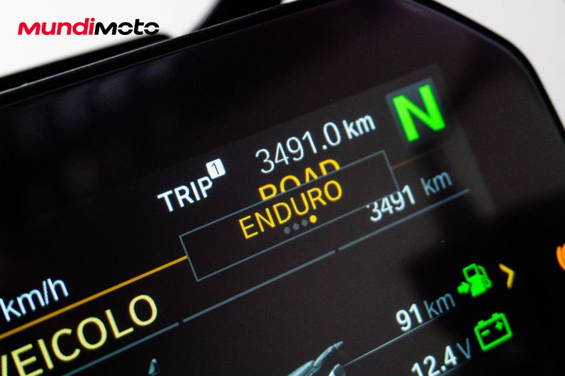 Motorbike image 12