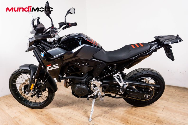 Motorbike image 5