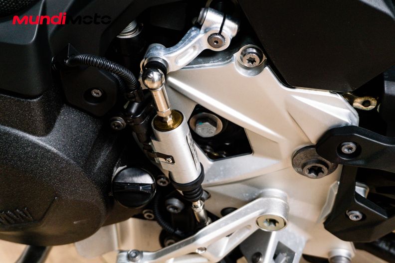 Motorbike image 15