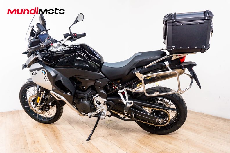 Motorbike image 7
